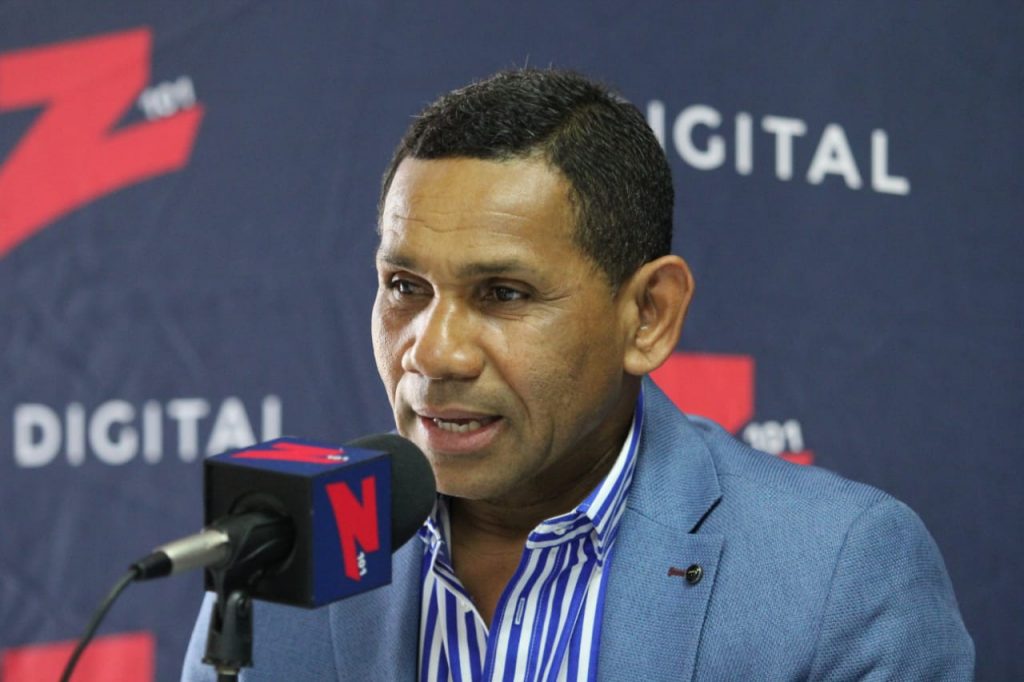 Ex diputado Alfonso Crisóstomo explica posible motivo de agresión física en supermercado