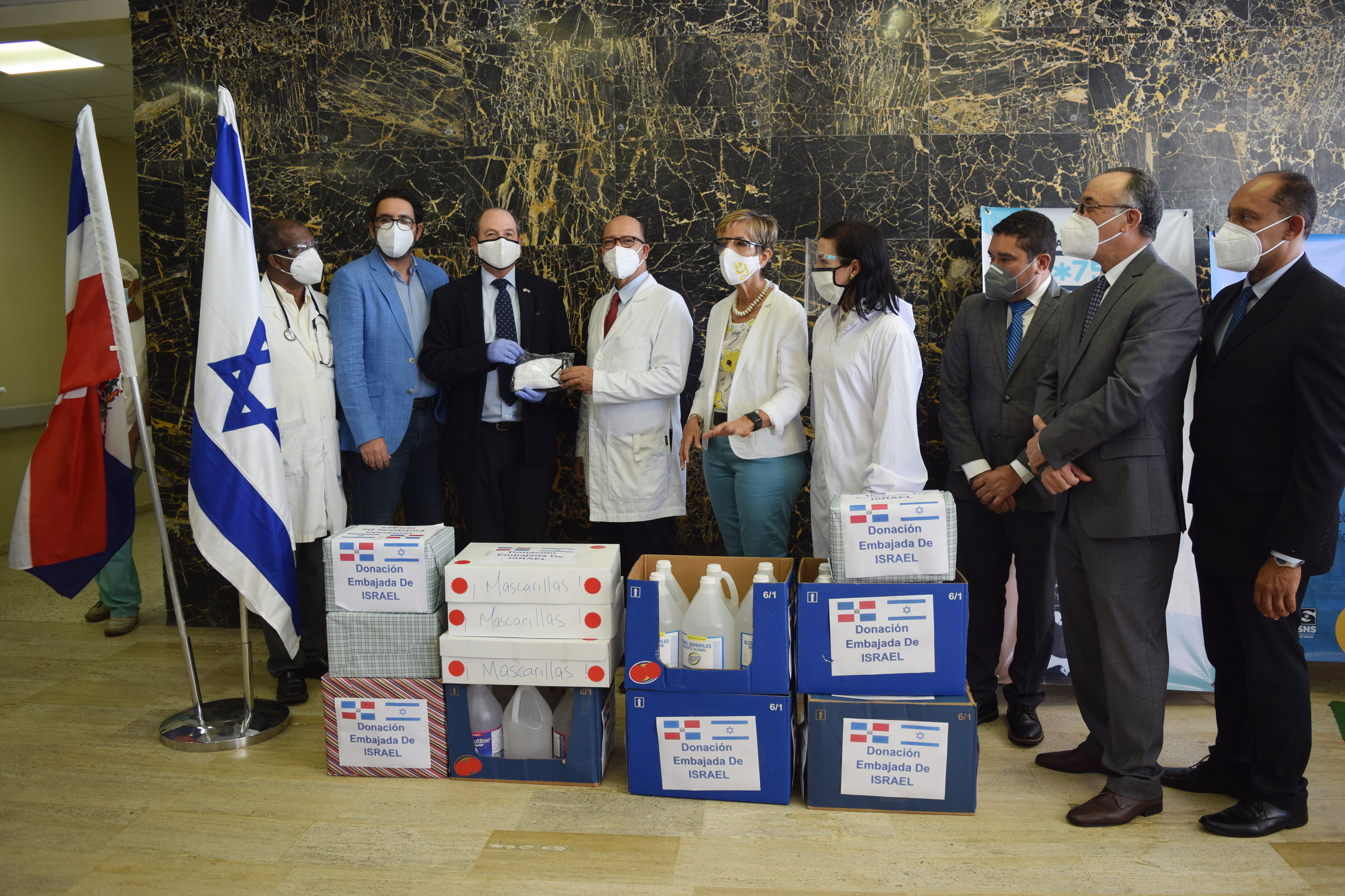 Embajador de Israel en RD dona insumos al Hospital Ricardo Limardo para tratamiento del COVID-19