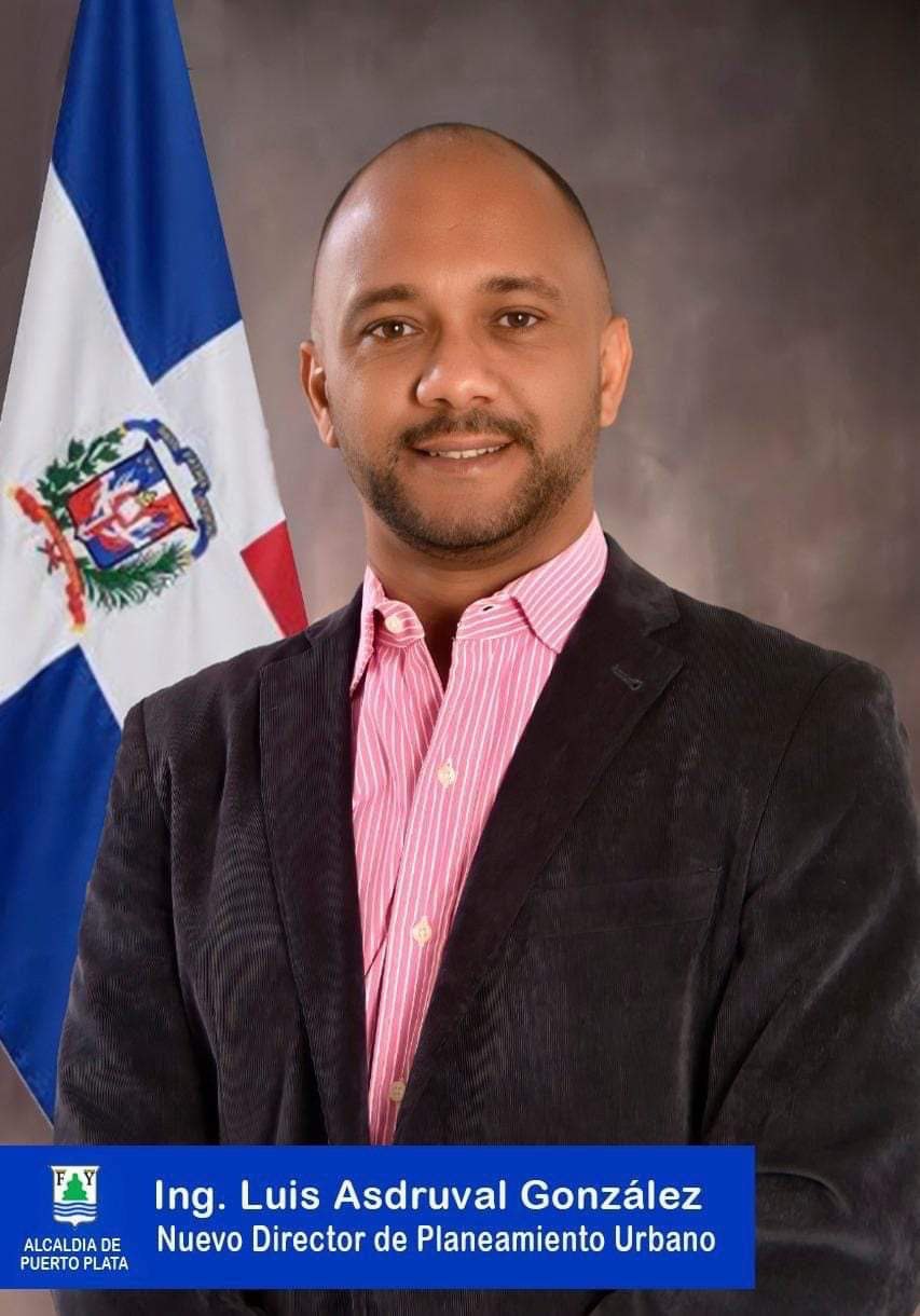 Alcalde de Puerto Plata Roquelito García, designa nuevo director de Planeamiento Urbano. 