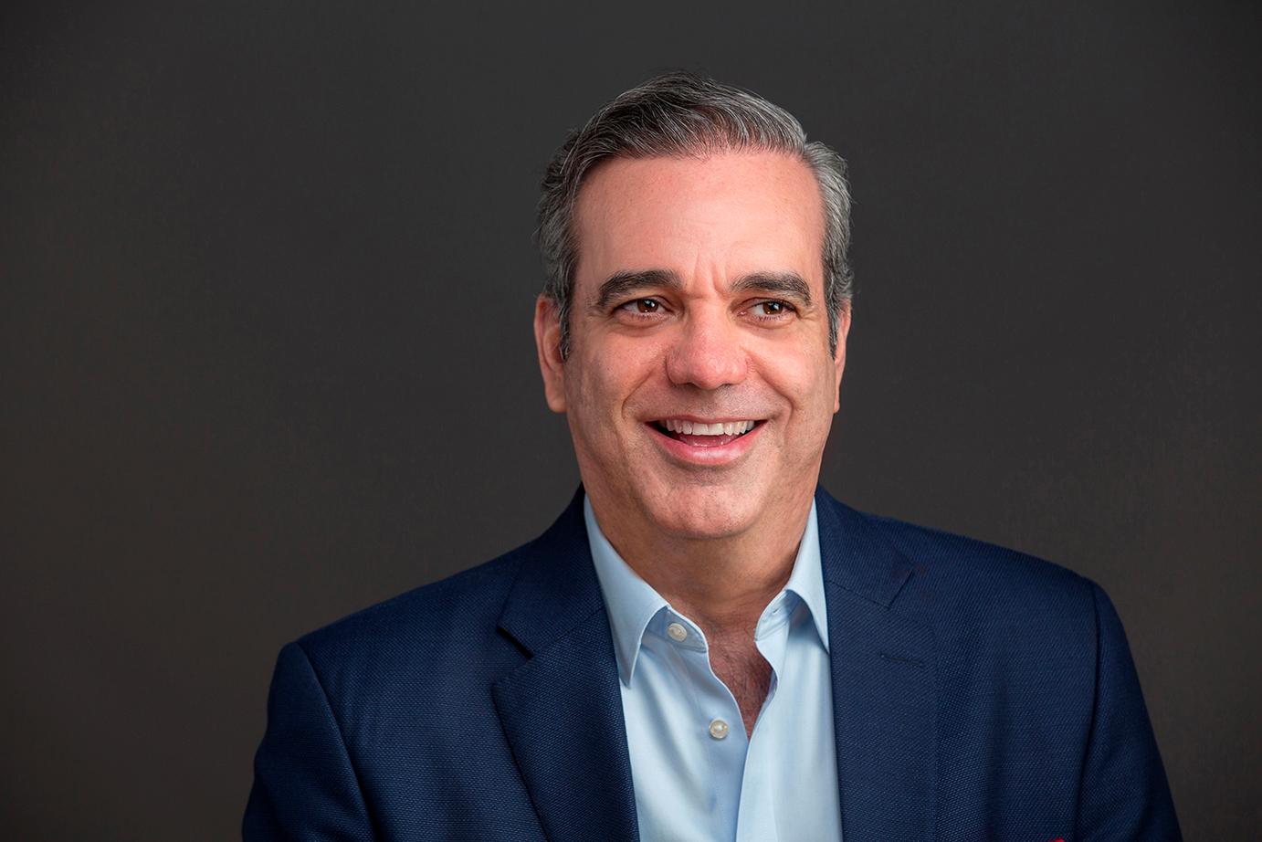 Abinader: “más confiable, más honesto y más efectivo”, de acuerdo a encuesta de GPI.