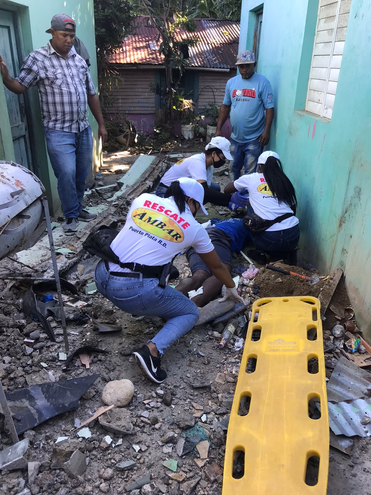 Se lesiona obrero haitiano tras caerse de un andamio en sector de Puerto Plata 