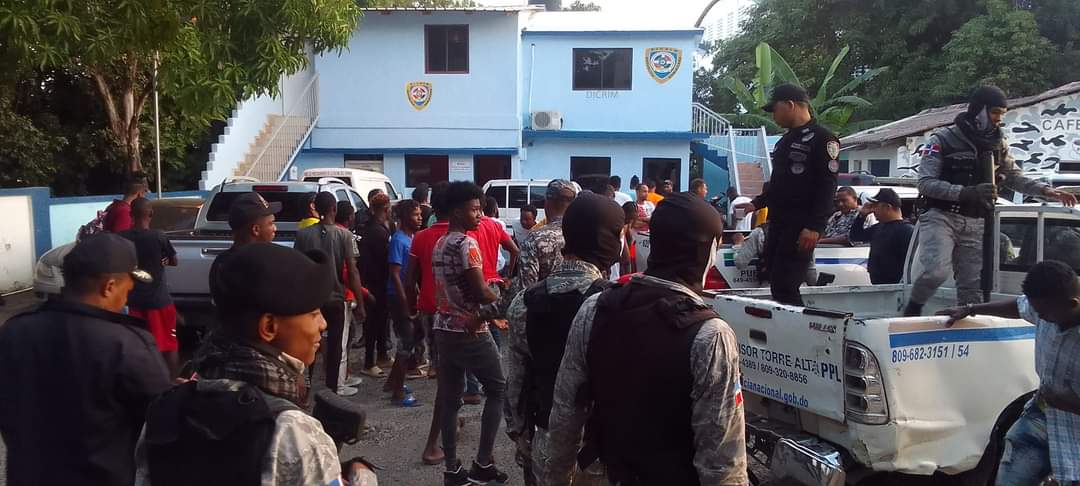 Varios detenidos en operativos contra acciones delictiva que realiza PN y otros organismos de seguridad del Estado en Puerto Plata