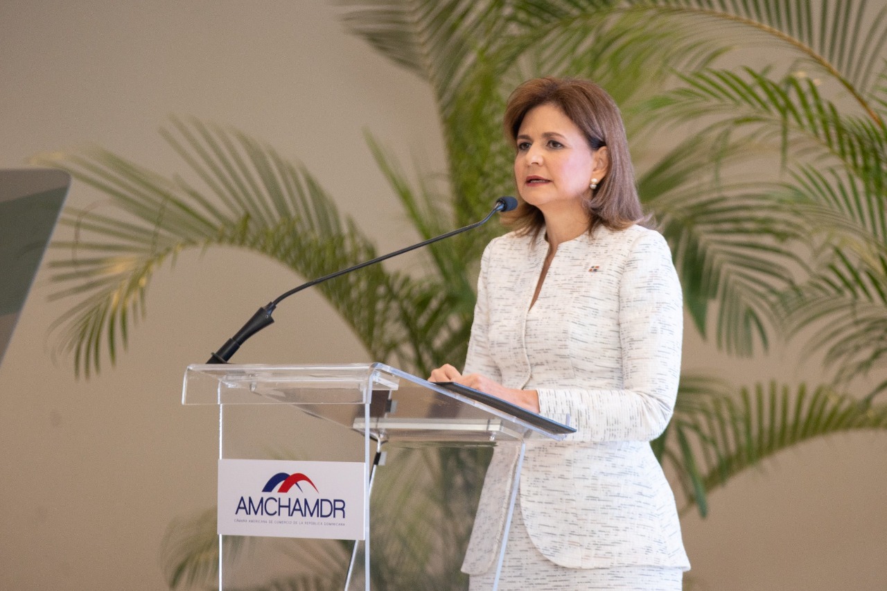 Vicepresidenta Raque Peña asegura Puerto Plata y costa Norte tienen clima favorable para inversión extranjera Por Antonio Heredia