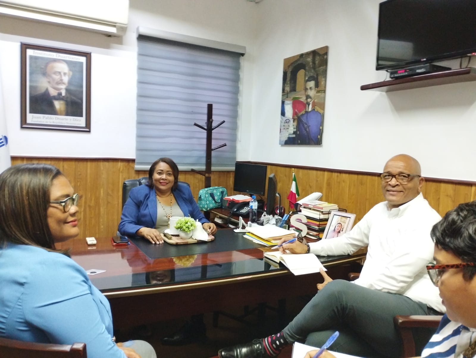 Se integra a sus labores directora Regional 11 de Educación en Puerto Plata tras percance de salud