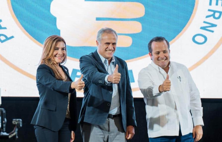 Pedro, hermano de Francisco Domínguez Brito, se juramenta en el PRM