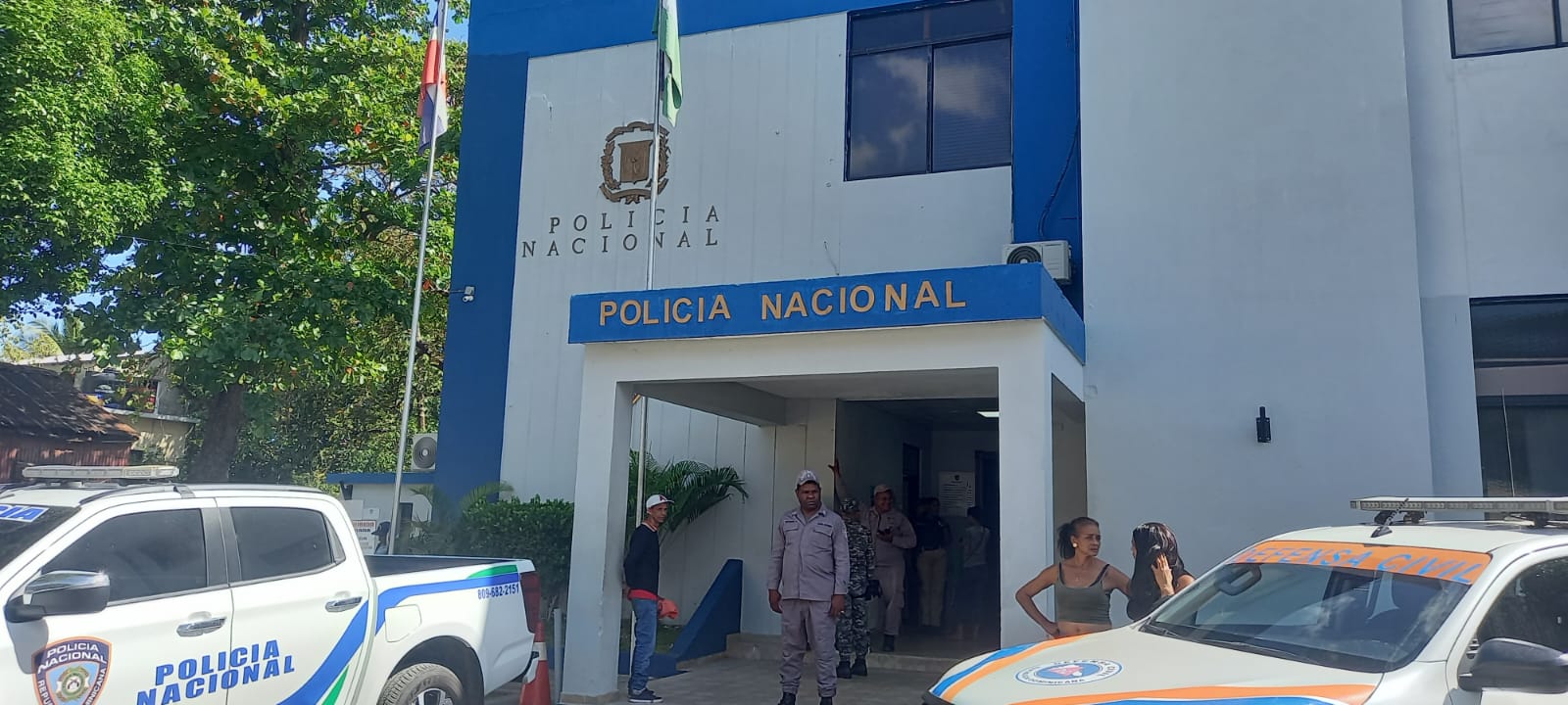Policía apresa 8 personas en Puerto Plata, retiene motocicletas y armas en operativos contra delincuencia 