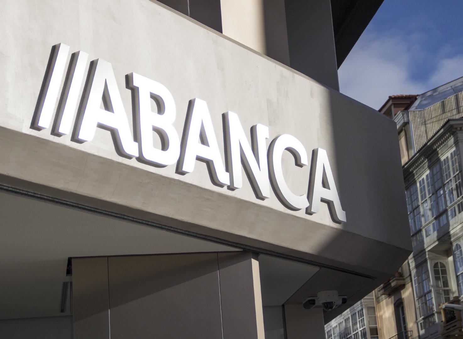 ABANCA expande su alcance con la adquisición de EuroBic en Portugal