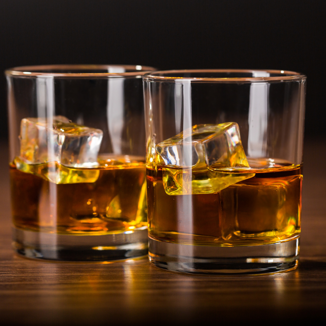 Castigarían con prisión a quienes consuman alcohol en calles, aceras o parques