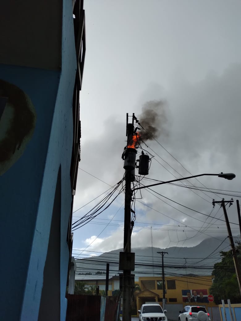 Avería eléctrica provoca apagón en sectores céntricos de Puerto Plata, Edenorte resolvió percance