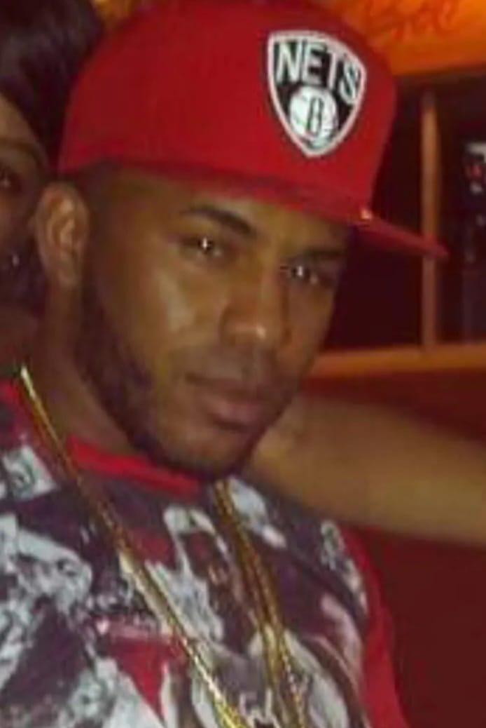 ¡Qué Barbaridad! Delincuentes agreden joven en Sosúa para asaltarlo; mujer celosa apuñala marido