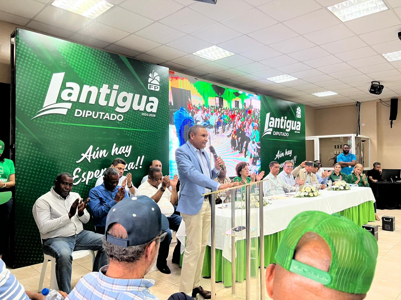Francisco Lantigua hace oficial sus aspiraciones a diputado por Puerto Plata en la Fuerza del Pueblo 