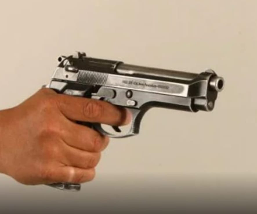 Investigan tiroteo en Playa Oeste donde resultaron dos personas heridas