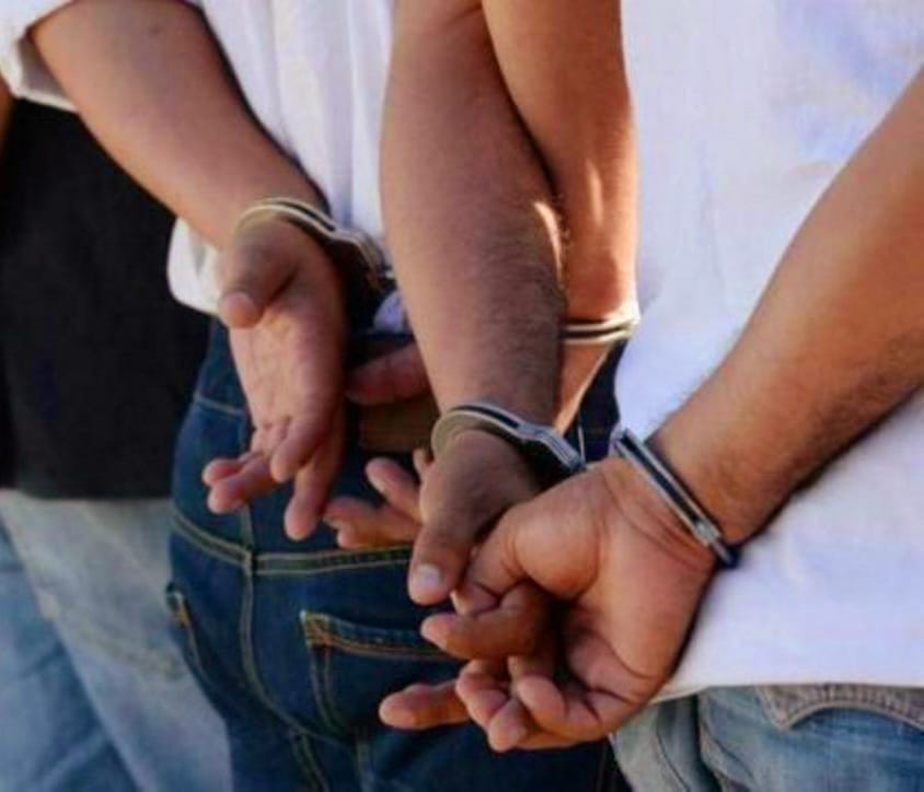 Policía Nacional arresta dos hombres tras intentar estafar casino en Sosúa con boletos falsos 