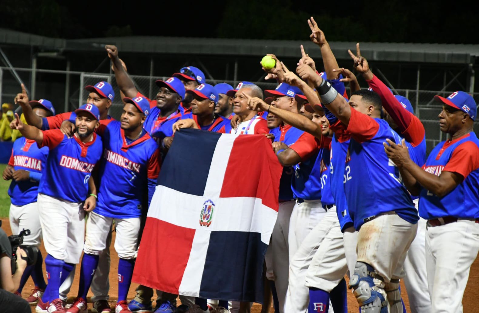 Selección nacional de softbol de RD conquistó medalla de oro en los Juegos Centroamericanos y del Caribe
