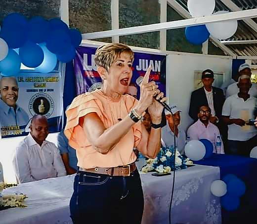 Senadora por Puerto Plata Ginette Bournigal desmiente rumor sobre su presunta renuncia del PRM