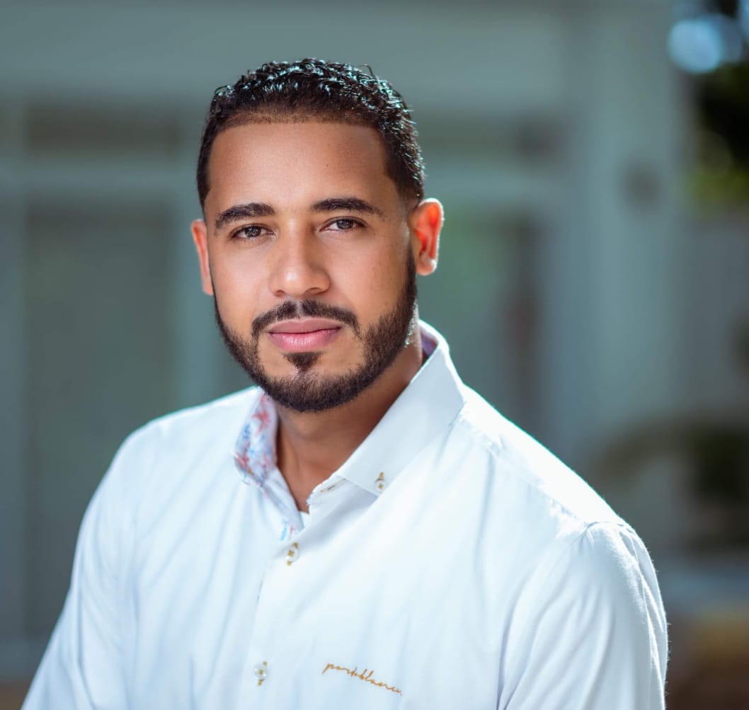 ¿Qué pasó ahí Compay? Causa sorpresa renuncia encargado de Turismo en Sosúa