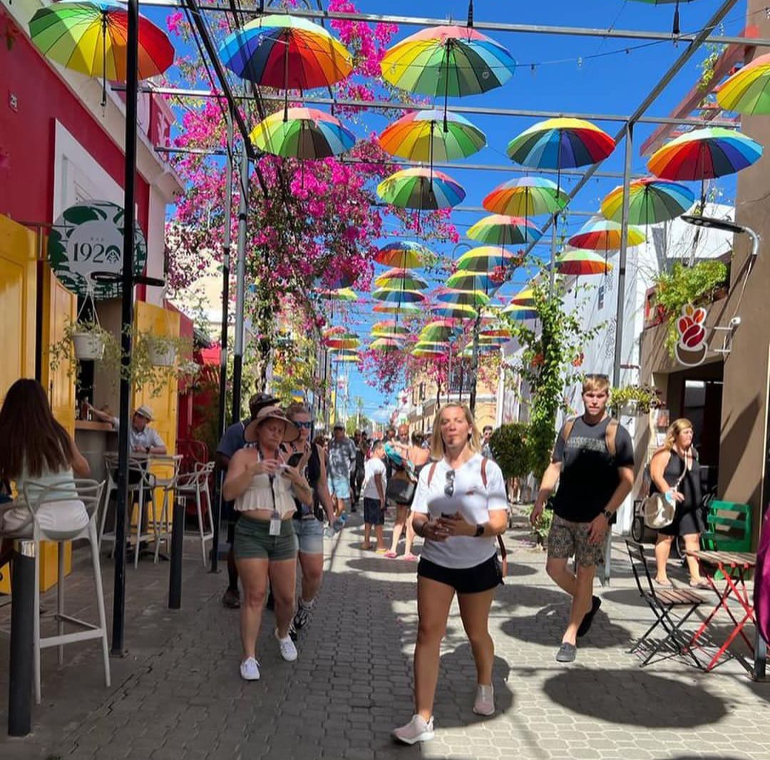 25,882 turistas visitaron este martes Puerto Plata a bordo de 5 cruceros