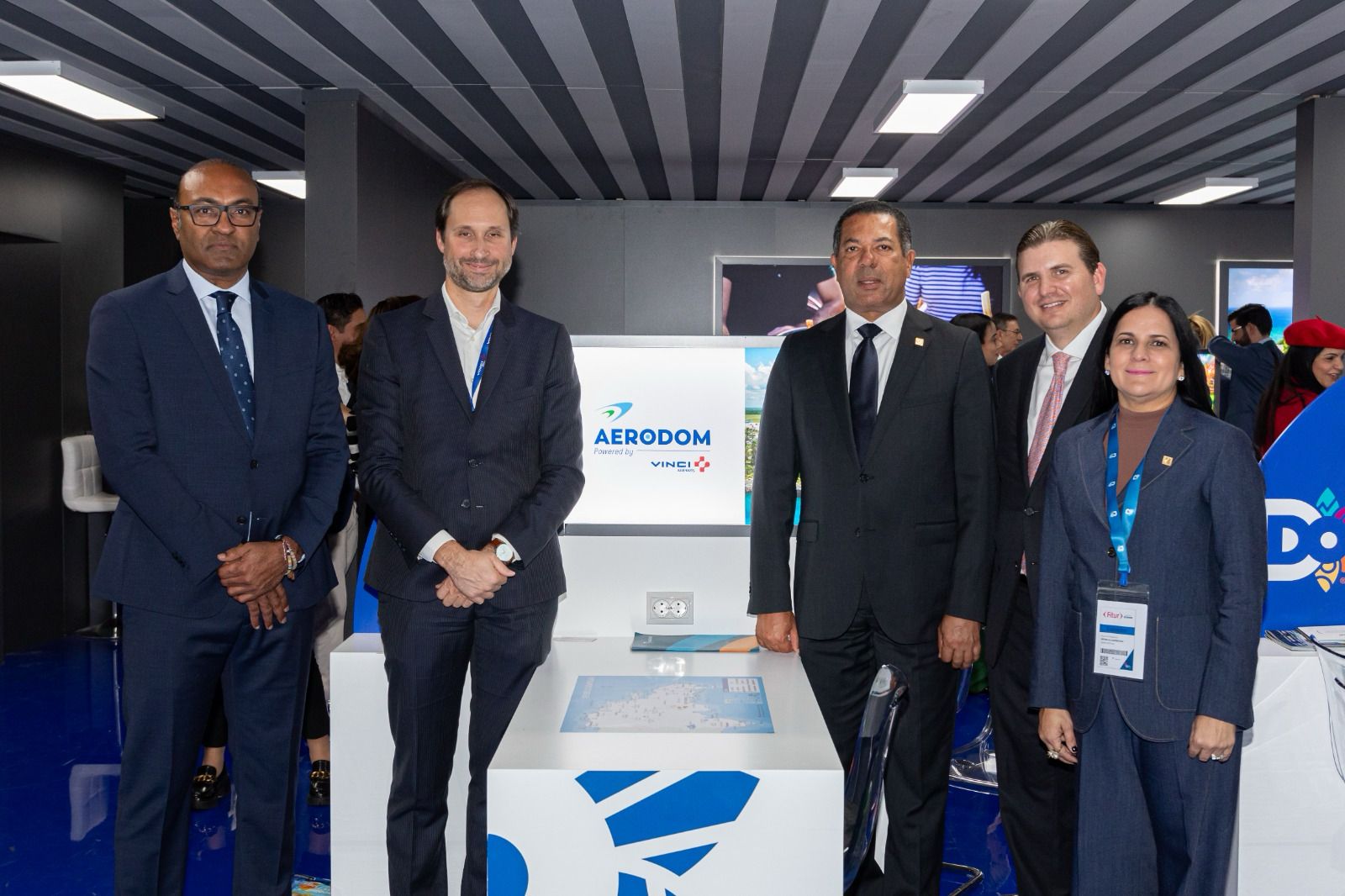 Universal Aviation y Aerodom anuncian en Fitur la remodelación de la terminal de vuelos privados y nuevo hangar en Puerto Plata