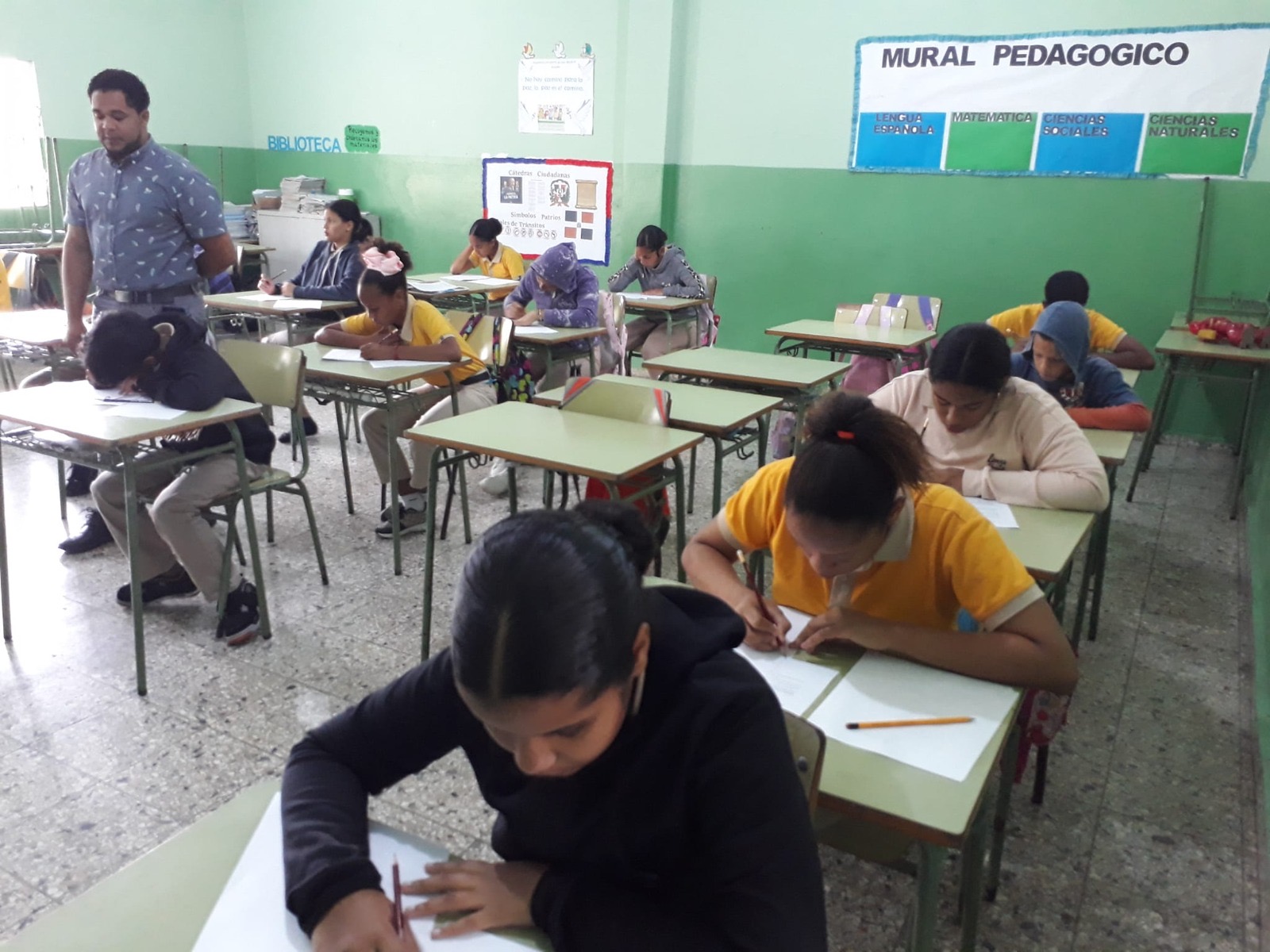 Efectúan Olimpiadas de Matemáticas en el Distrito Educativo 11-06 Los Hidalgos-Guananico     