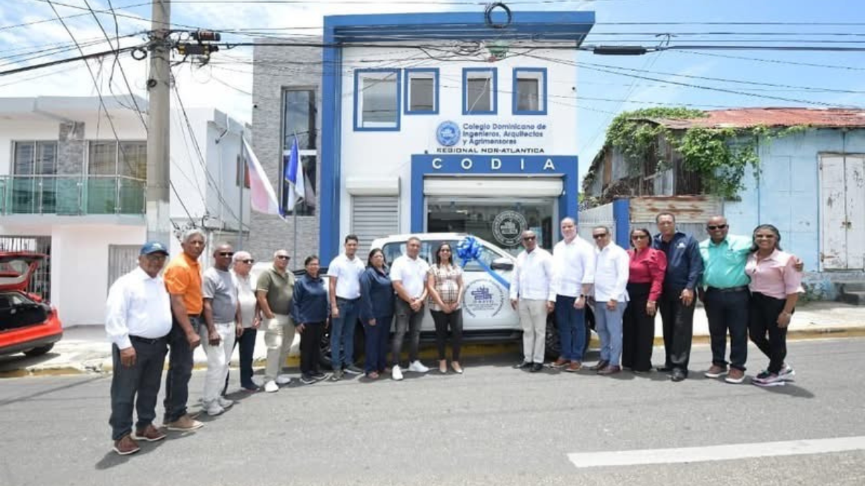   CODIA recibe vehículo para labores regional Nor-Atlántica      