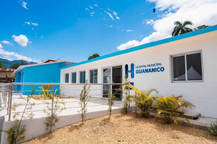    Ministro Paliza inaugura remozado Hospital Municipal Guananico en parte oeste de Puerto Plata   