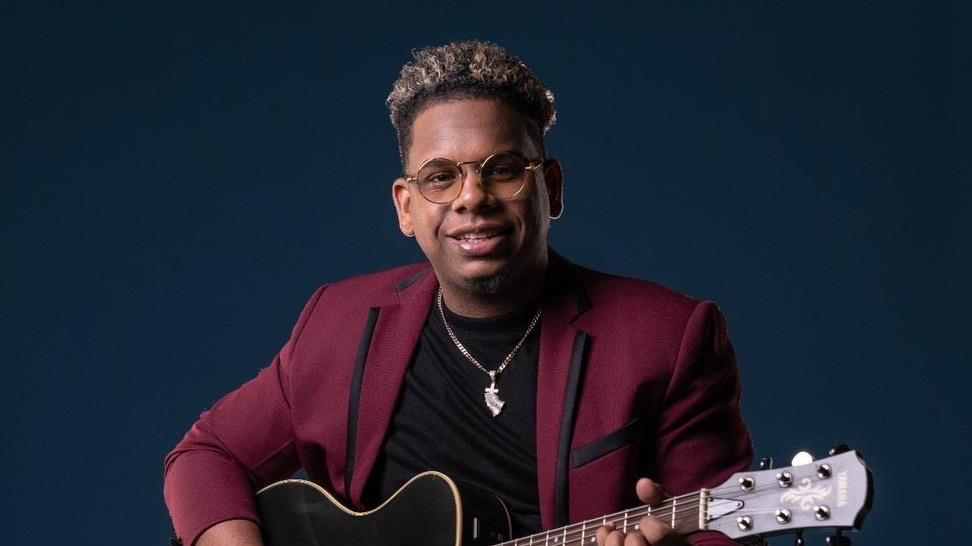 Joven artista de Puerto Plata cosecha éxitos y emerge como nueva figura de la bachata