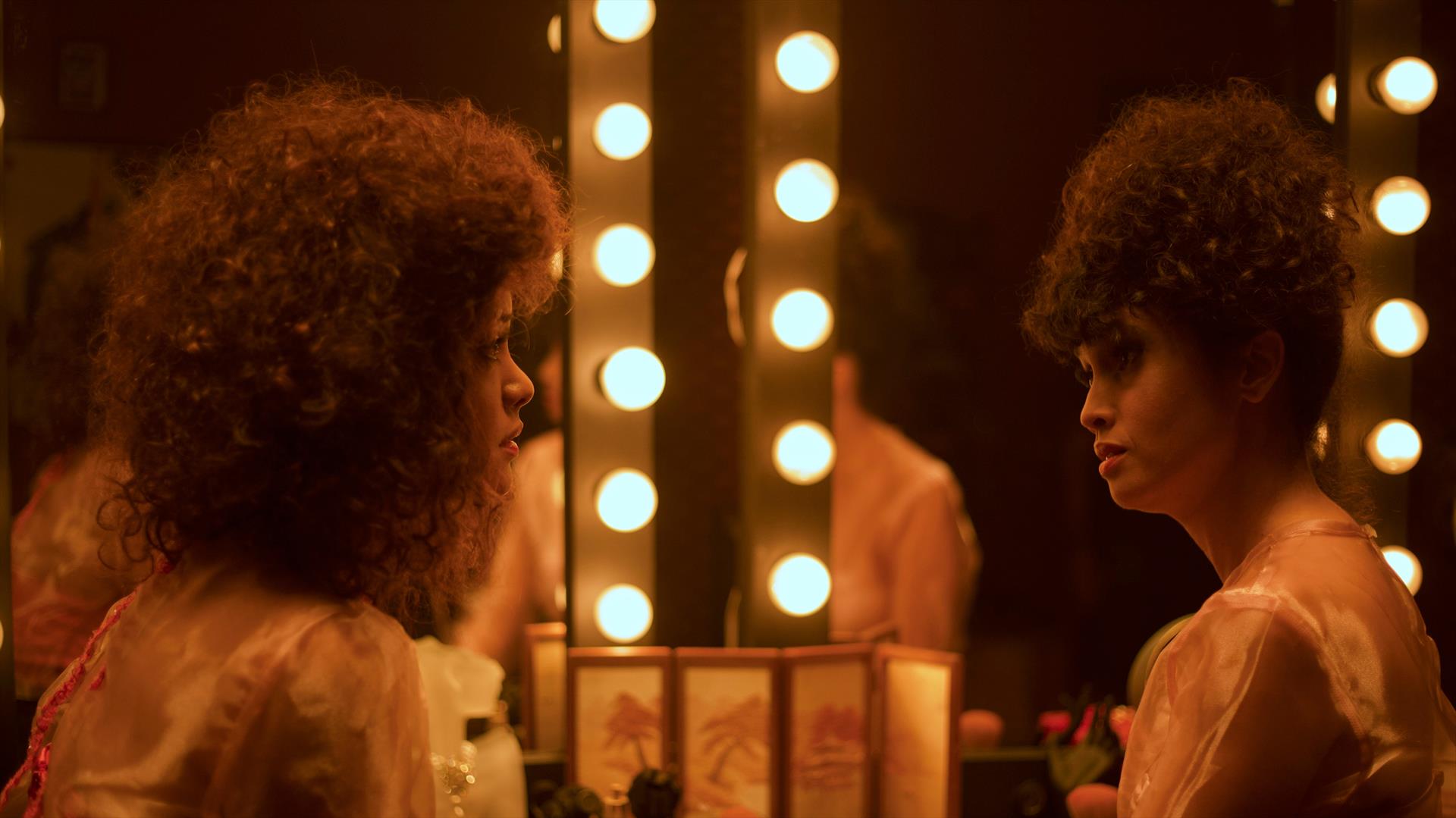 Cindy Galán: una carrera construida desde el escenario hacia la pantalla