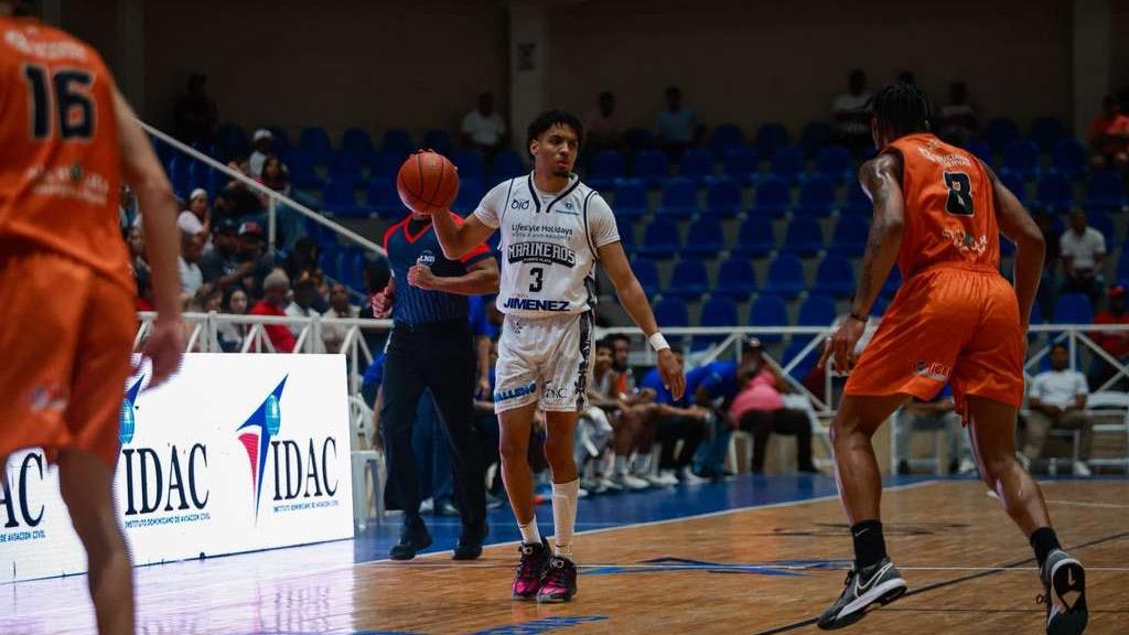 Marineros de Puerto Plata mantienen el invicto al vencer a los Cañeros del Este