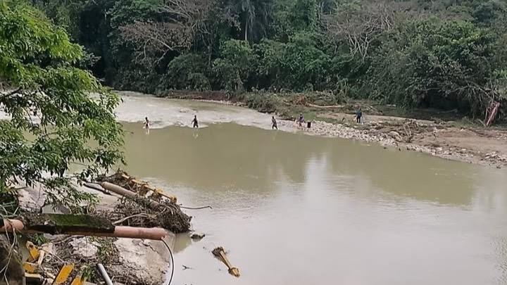 Tras lluvias intensas, ríos de Puerto Plata crecen extraordinariamente y provocan riadas y daños
