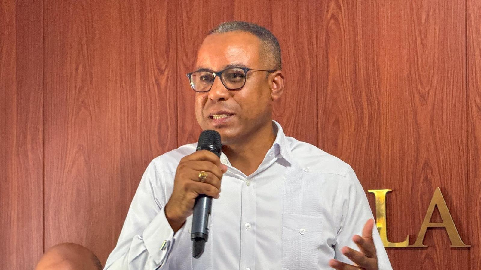 Alcalde de Villa Montellano se muestra optimista; confía en la recuperación del municipio