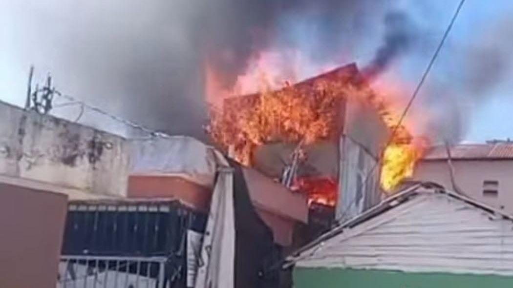 Se incendia vivienda en Padre Granero