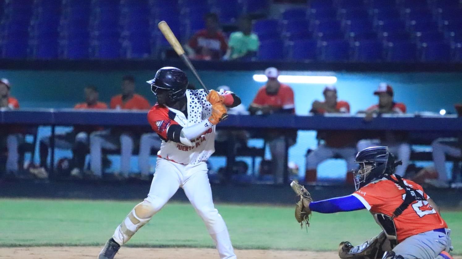 Atléticos de Puerto Plata pierden tercer partido seguido; avería apagó el Estadio José Briceño