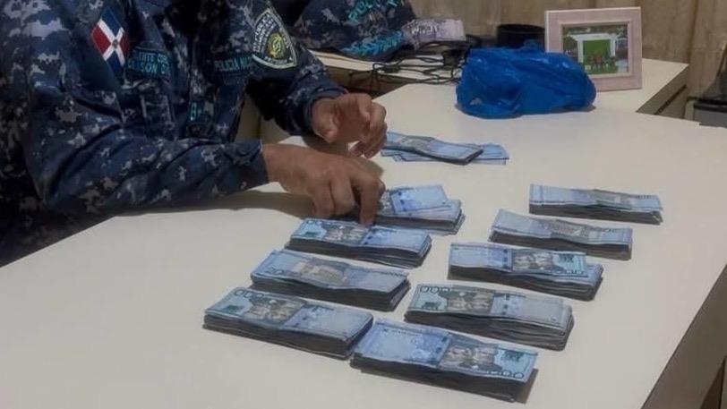 Investigan sustracción de RD$1.2 millones en Estero Hondo; recuperan RD$958 mil