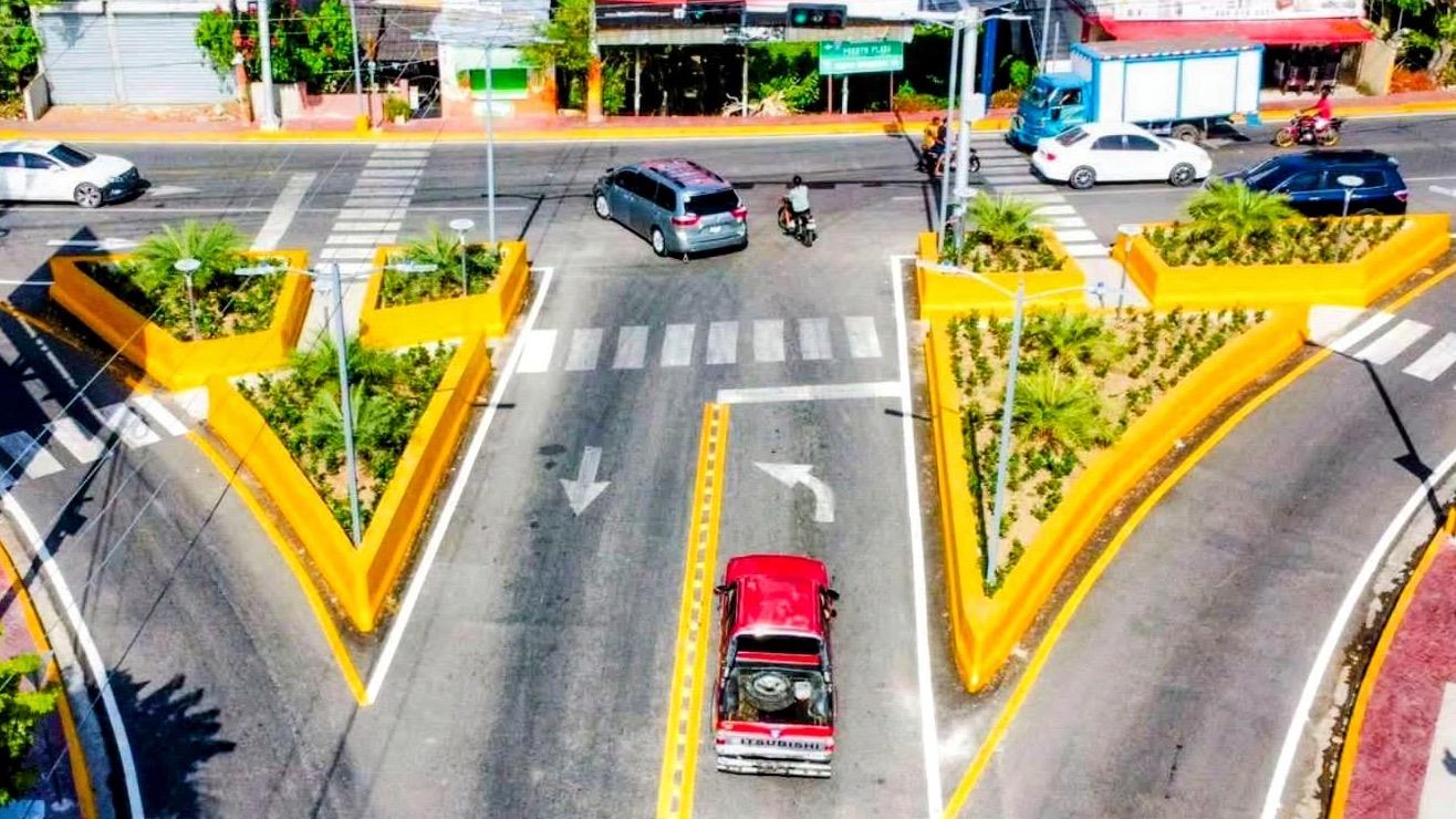 Inauguran distribuidor de tránsito en carretera Sabaneta de Yásica-Moca-Gaspar Hernández