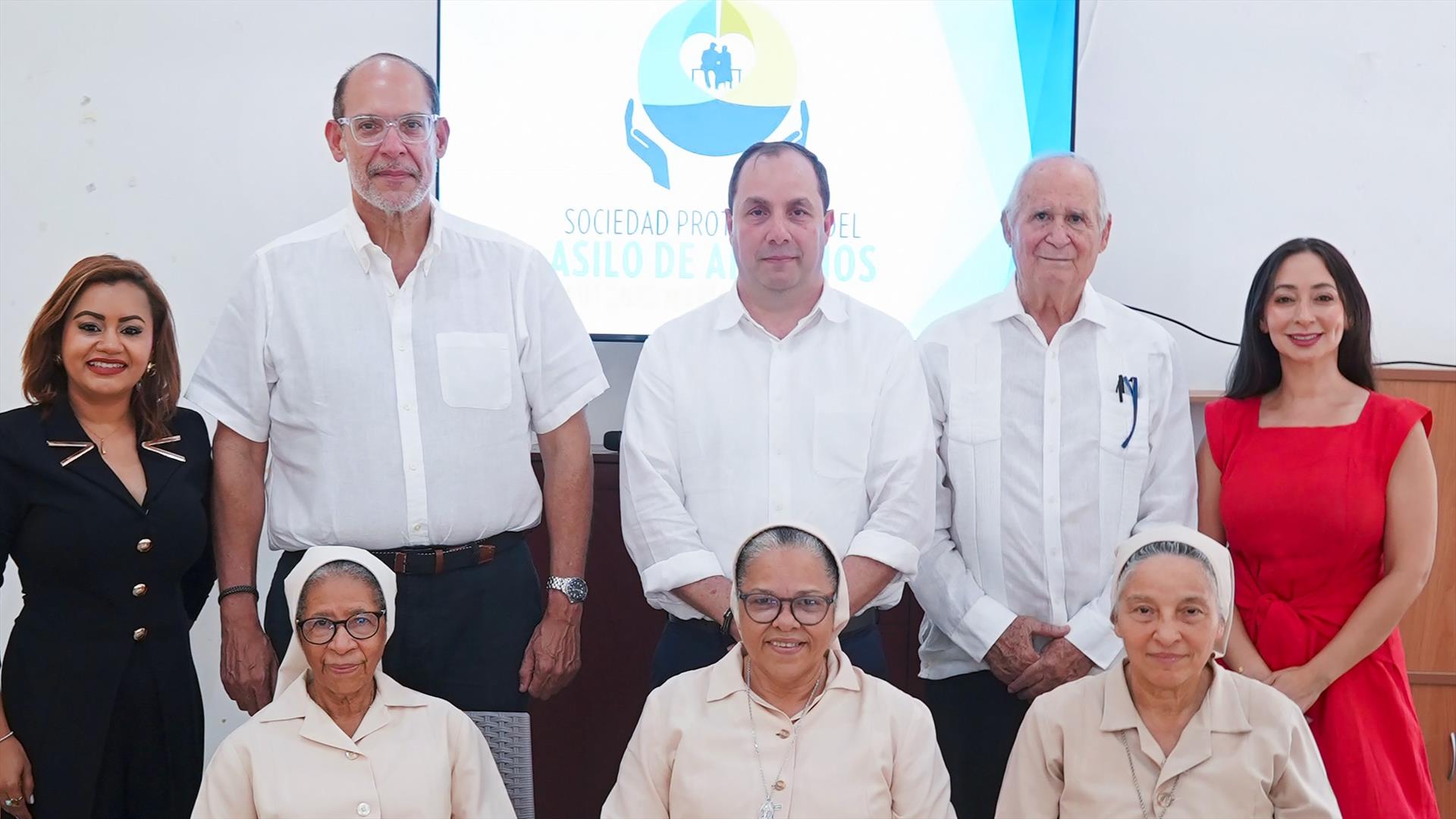 Hogar de adultos mayores Antonio M. Claret presenta nueva directiva: renueva su compromiso con Puerto Plata