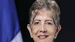 Ginette Bournigal aclara que no es suplidora del Estado