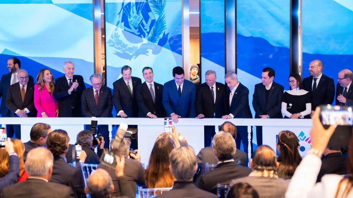 Ministro Collado inaugura stand dominicano en FITUR 2026, donde RD vuelve a brillar