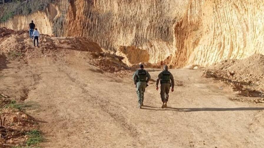 Sepultan a empresario y su hijo fallecidos en derrumbe de mina en Sosúa