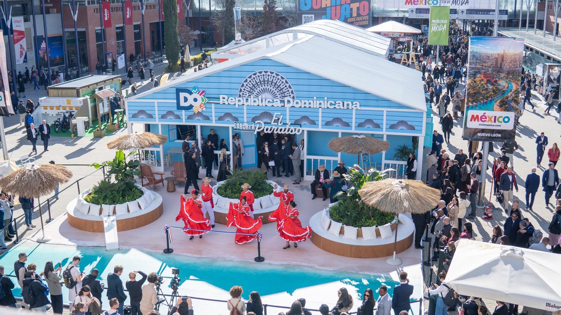 La Casita Dominicana llena de sabor, color y alegría FITUR