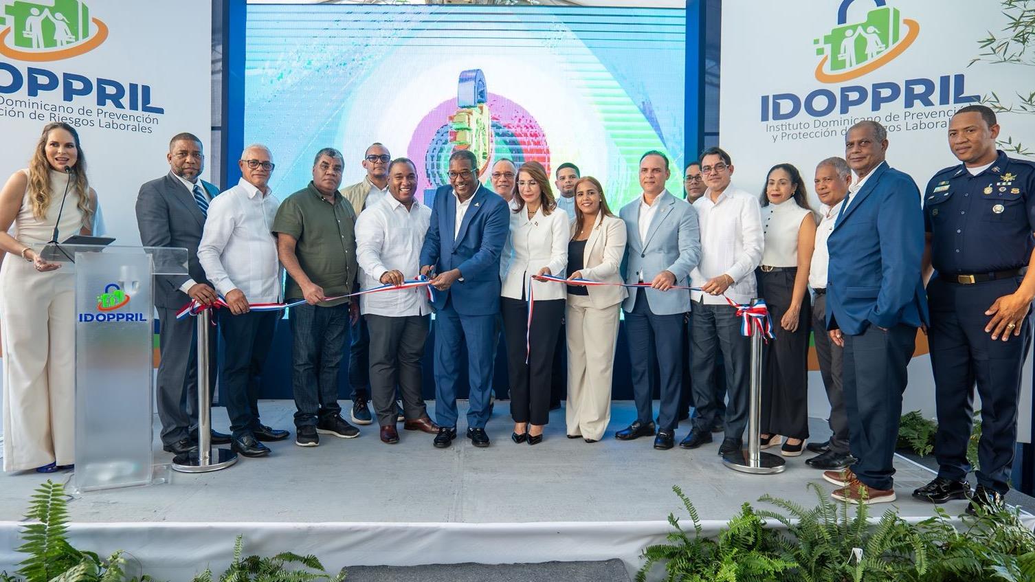 Inauguran nueva oficina del IDOPPRIL en Puerto Plata; ofrece servicios a más de 3,400 empresas