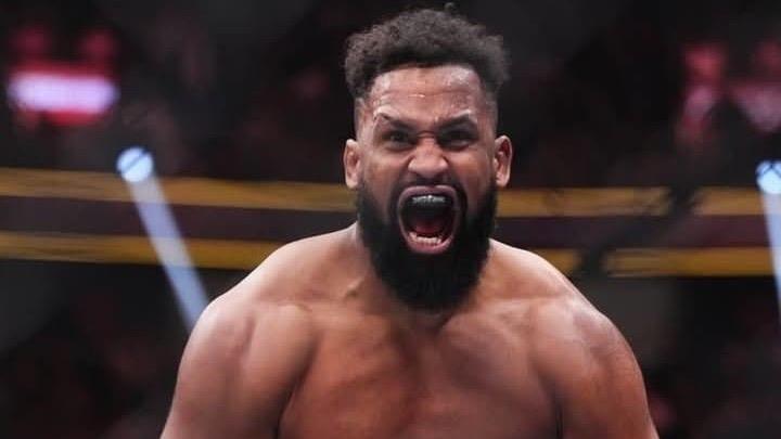  Dominicano Waldo Cortés-Acosta venció por TKO a Derrick Lewis en cartelera UFC324