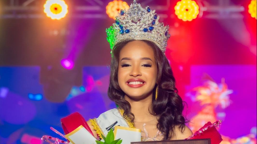 Lía Santos es la reina del Carnaval Puerto Plata 2026; Misael Reyes, Gran Cacique