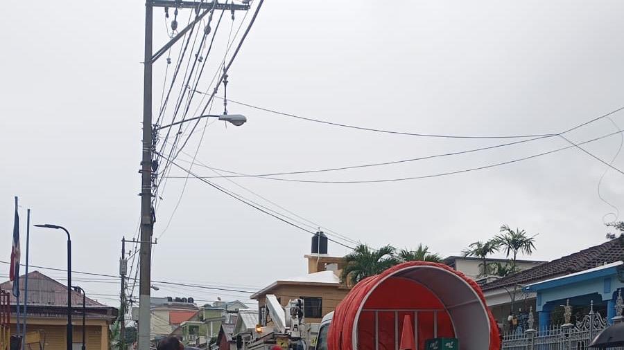 Avería deja sin energía perímetro sanitario en Puerto Plata; técnicos de Edenorte resuelven