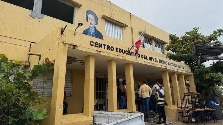 Demolerán la histórica escuela Antera Mota en Puerto Plata para construir una moderna estructura sismorresistente