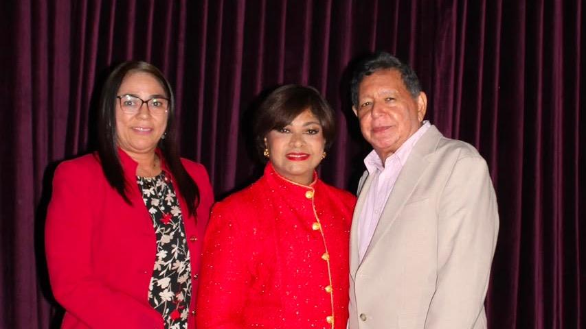 La Dra. Yvelise Bello presenta “El viaje hacia tu transformación”, una guía para promover una cirugía plástica segura