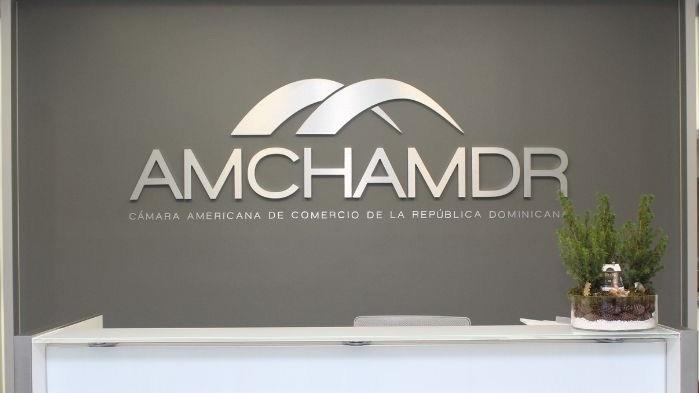 AMCHAMDR llama a preservar el debido proceso legislativo en la reforma a la Ley de Residuos Sólidos