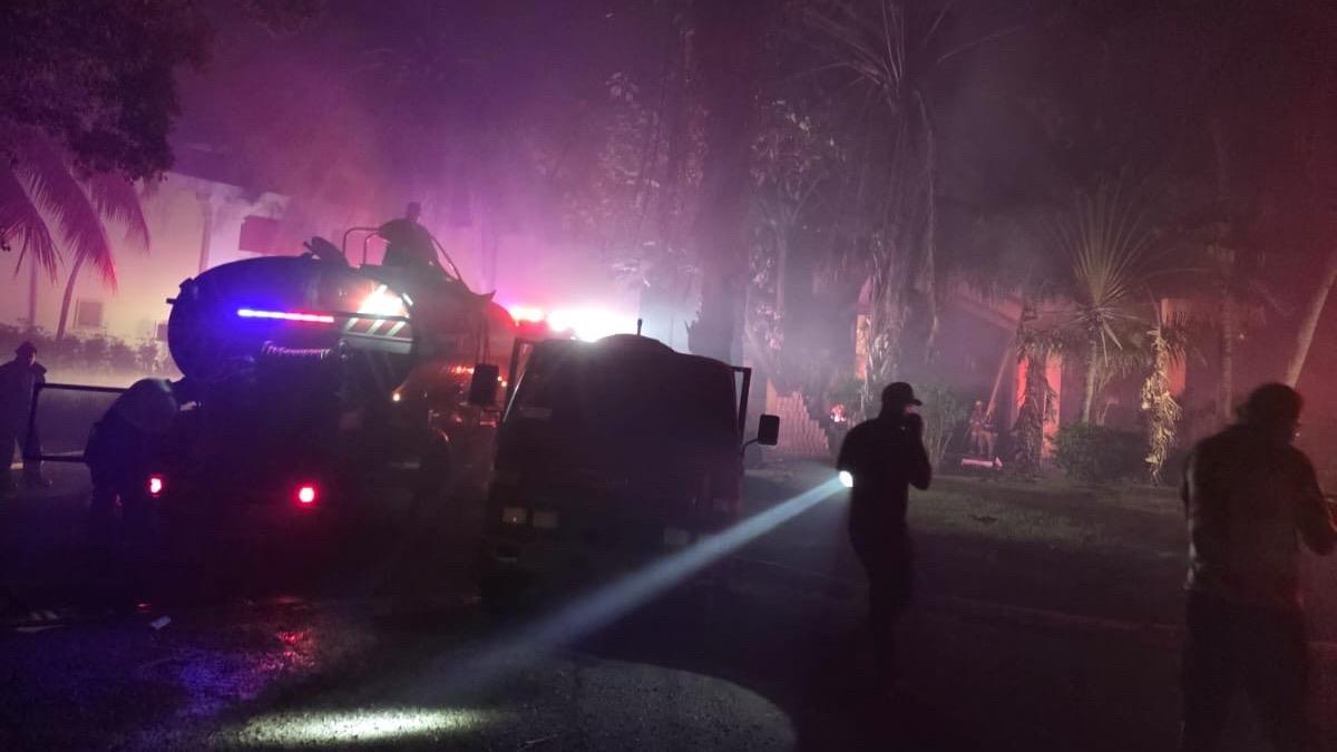 Antiguo Hotel Mambo estaba fuera de operación al momento del incendio; hoteles Senator funcionan con normalidad