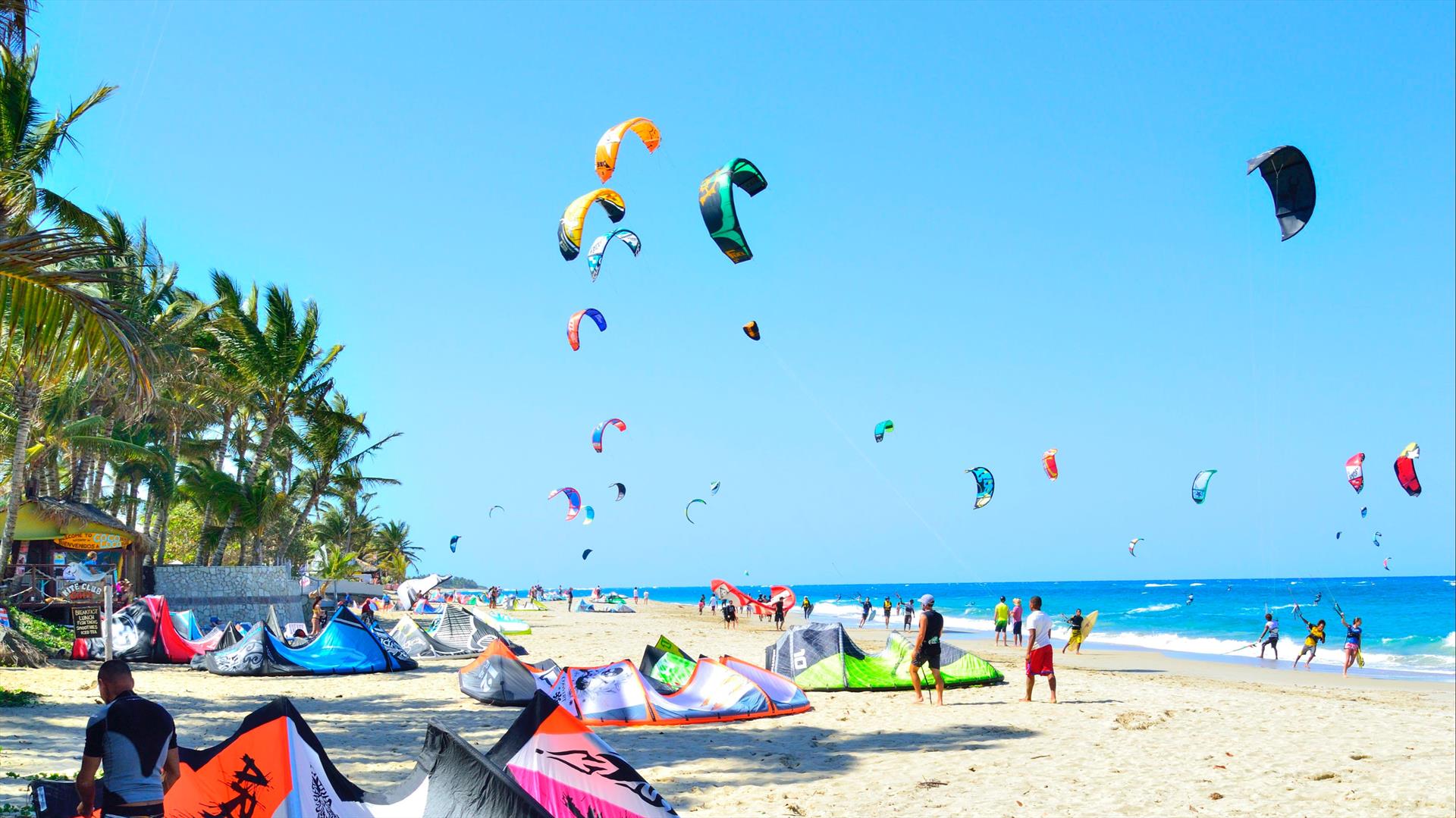 Playa Cabarete lista para acoger a los surfistas de los Juegos Centroamericanos y del Caribe