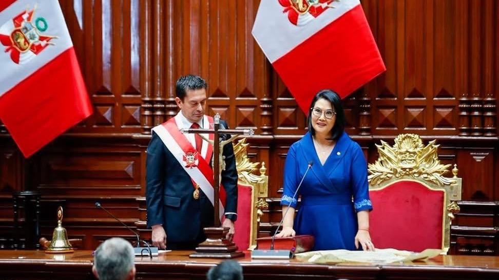 Keiko Fujimori asume la presidencia de Perú y ordena el despliegue de las Fuerzas Armadas contra el crimen organizado