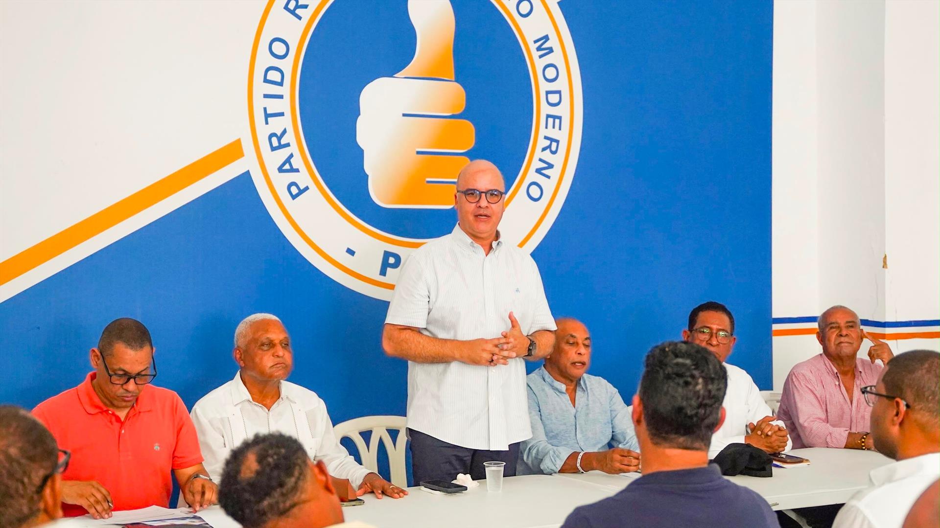Igor Rodríguez Durán es ratificado por dos años como presidente provincial del PRM en Puerto Plata